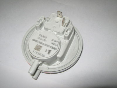 Реле давл.воздуха (маностат) 74/64 Pa BOSCHWBN6000/WBN2000 24C/24H,BUDERUS U072 24/24K 